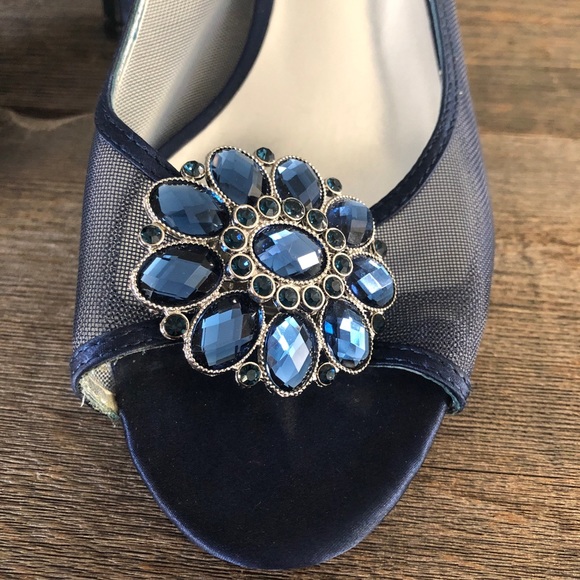 Caparros Sling Back Kitten Heel Shoes - Picture 3 of 16